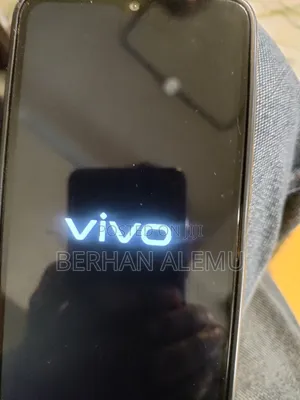 Vivo Y30 128 GB Gray