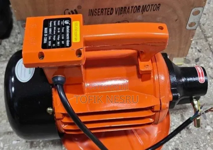 Three Phase Electric Vibretor Moter With Hose 38mm 6mtr