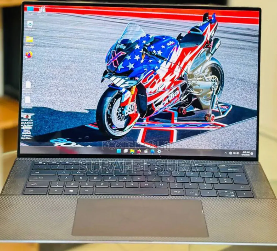 New Laptop Dell Precision 5560 16GB Intel Core i7 SSD 512GB