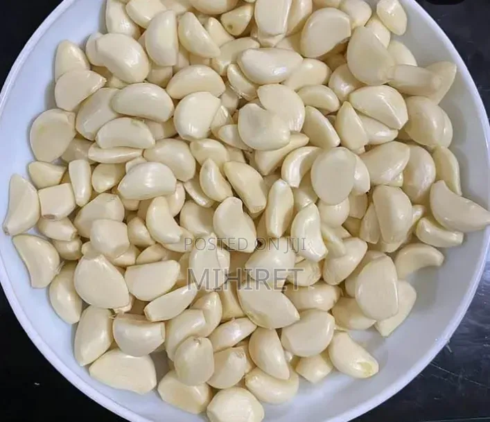 Peeled Garlic