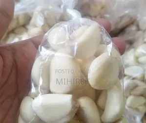 Peeled Garlic