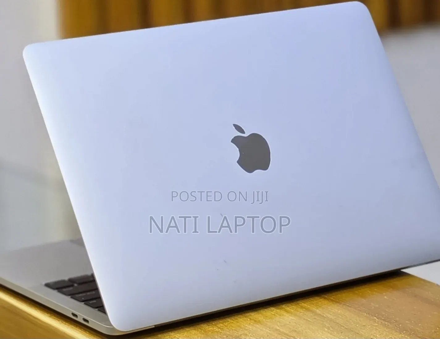New Laptop Apple MacBook Pro 2020 M1 32GB Intel Core i7 SSD 512GB