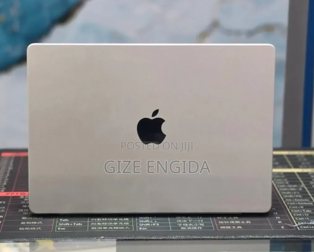 New Laptop Apple MacBook Pro 2021 M1 16GB Apple M1 Pro SSD 1T