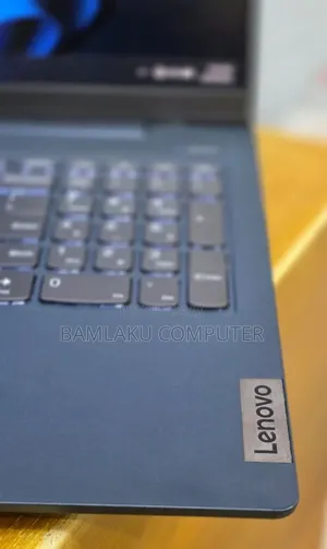 New Lenovo IdeaPad 5 Slim 13th Gen i7 12GB Intel Core i7 SSD 512GB