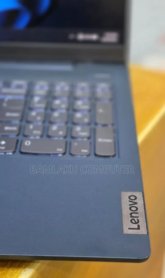 New Lenovo IdeaPad 5 Slim 13th Gen i7 12GB Intel Core i7 SSD 512GB