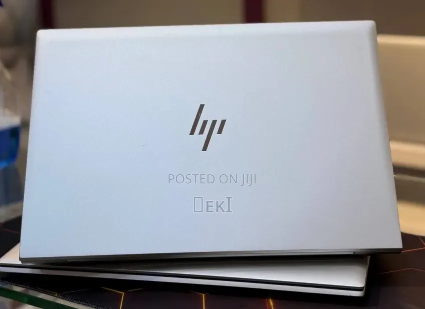 New Laptop HP EliteBook 845 G8 16GB AMD Ryzen 5 SSD 512GB