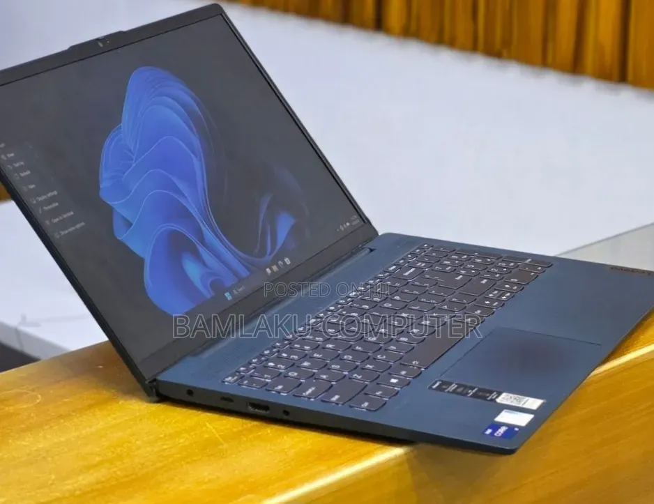 New Lenovo IdeaPad 5 Slim 13th Gen i7 12GB Intel Core i7 SSD 512GB