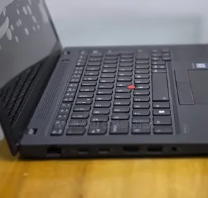 New Laptop Lenovo ThinkPad T14s G4 16GB Intel Core i7 SSD 512GB
