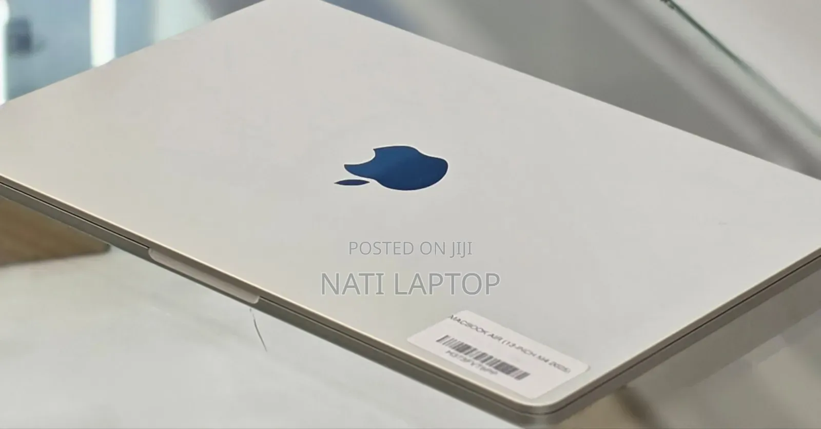 New Laptop Apple MacBook Air 2025 M4 16GB Apple M4 SSD 256GB