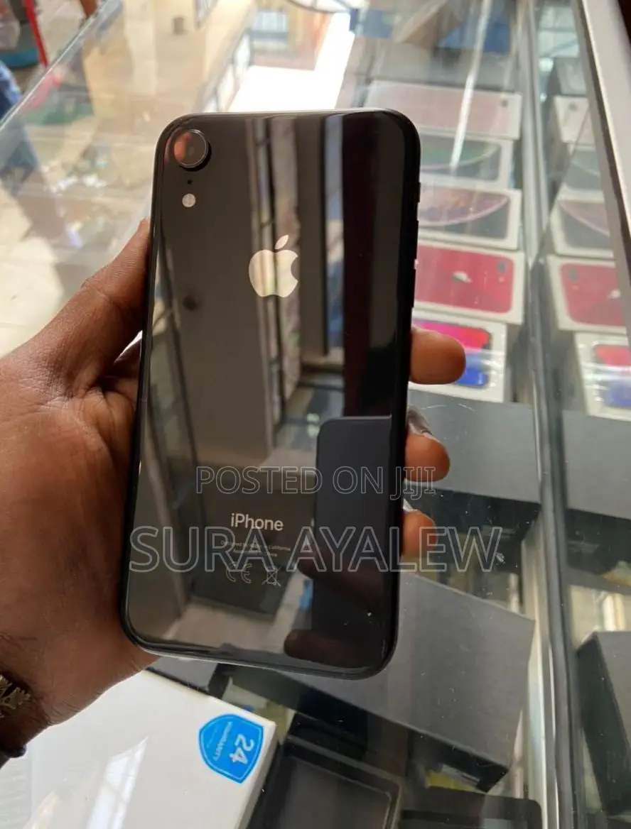 Apple iPhone XR 64 GB Black