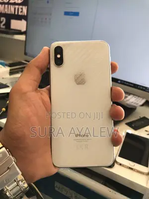 Apple iPhone X 64 GB Silver