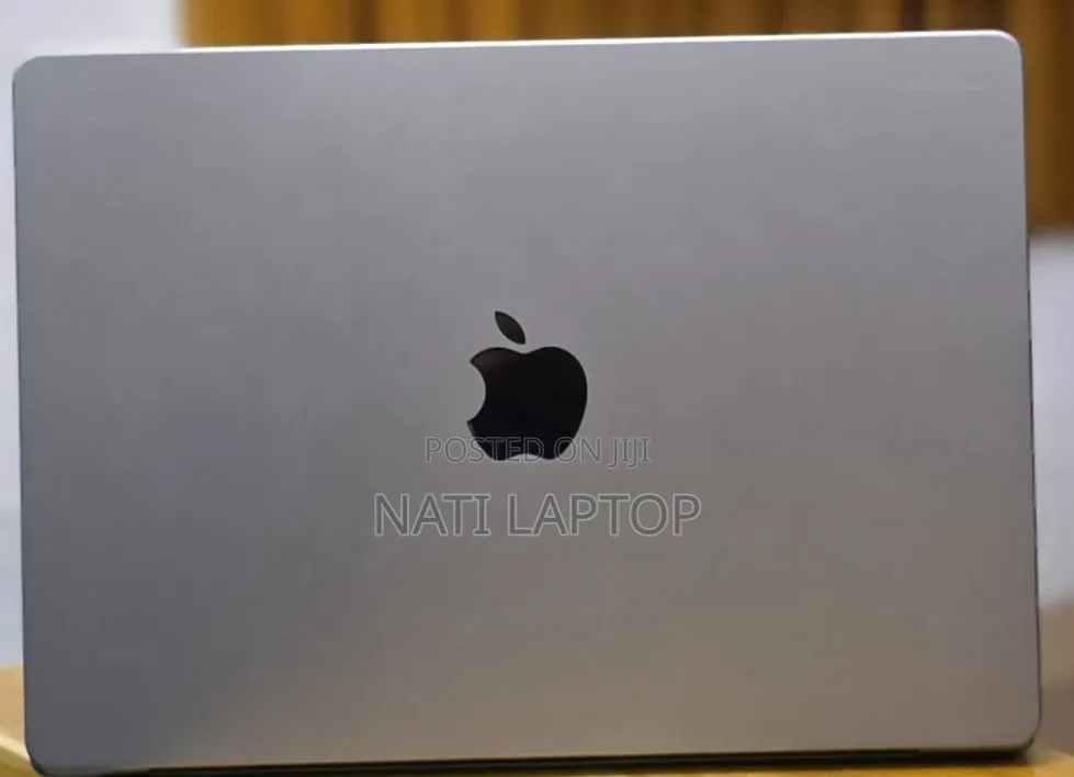 New Laptop Apple MacBook Pro 2021 M1 32GB Apple M1 Pro SSD 512GB