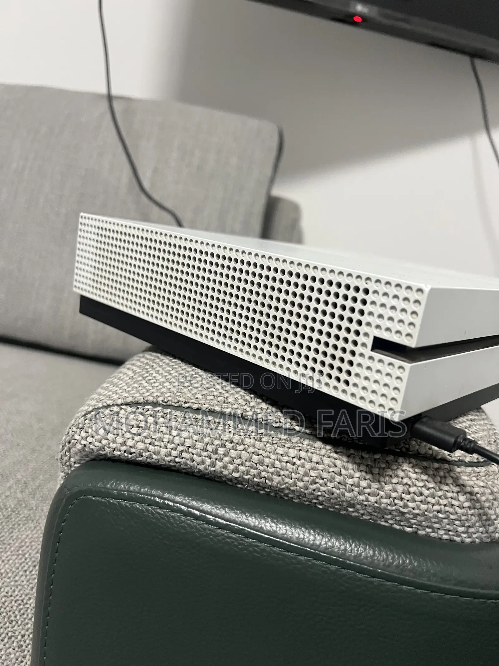 Xbox One S