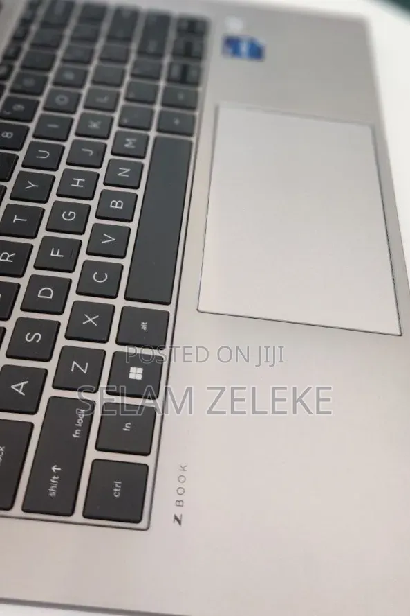 New Laptop HP 16GB Intel Core i7 SSD 512GB