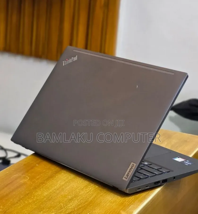 New Laptop Lenovo ThinkPad T14s Gen 1 16GB Intel Core i7 SSD 512GB