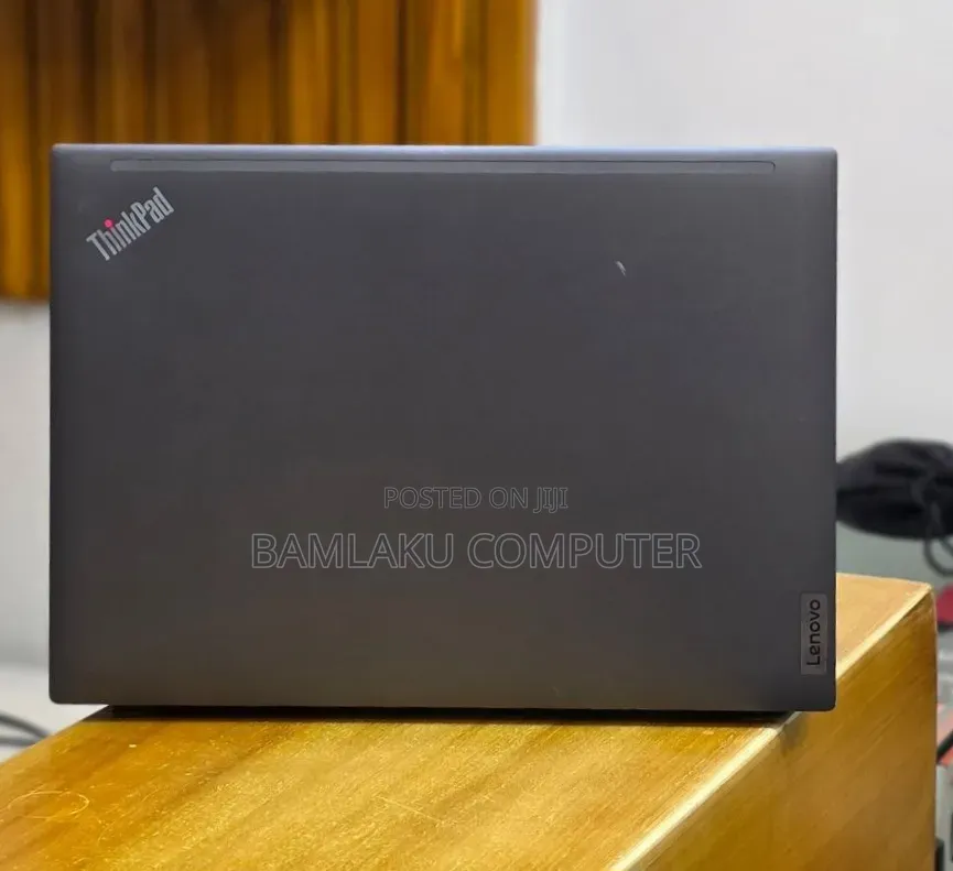 New Laptop Lenovo ThinkPad T14s Gen 1 16GB Intel Core i7 SSD 512GB
