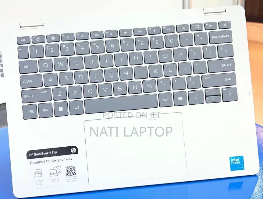 New Laptop HP OmniBook Ultra Flip 14" 16GB Intel Core 7 SSD 512GB