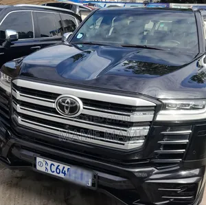Toyota Land Cruiser 2022 Black