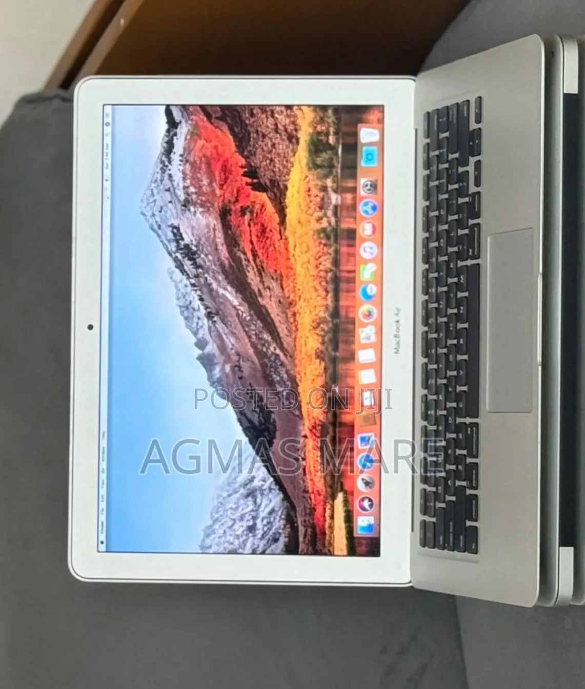 New Laptop Apple MacBook Air 2017 8GB Intel Core i5 SSD 256GB