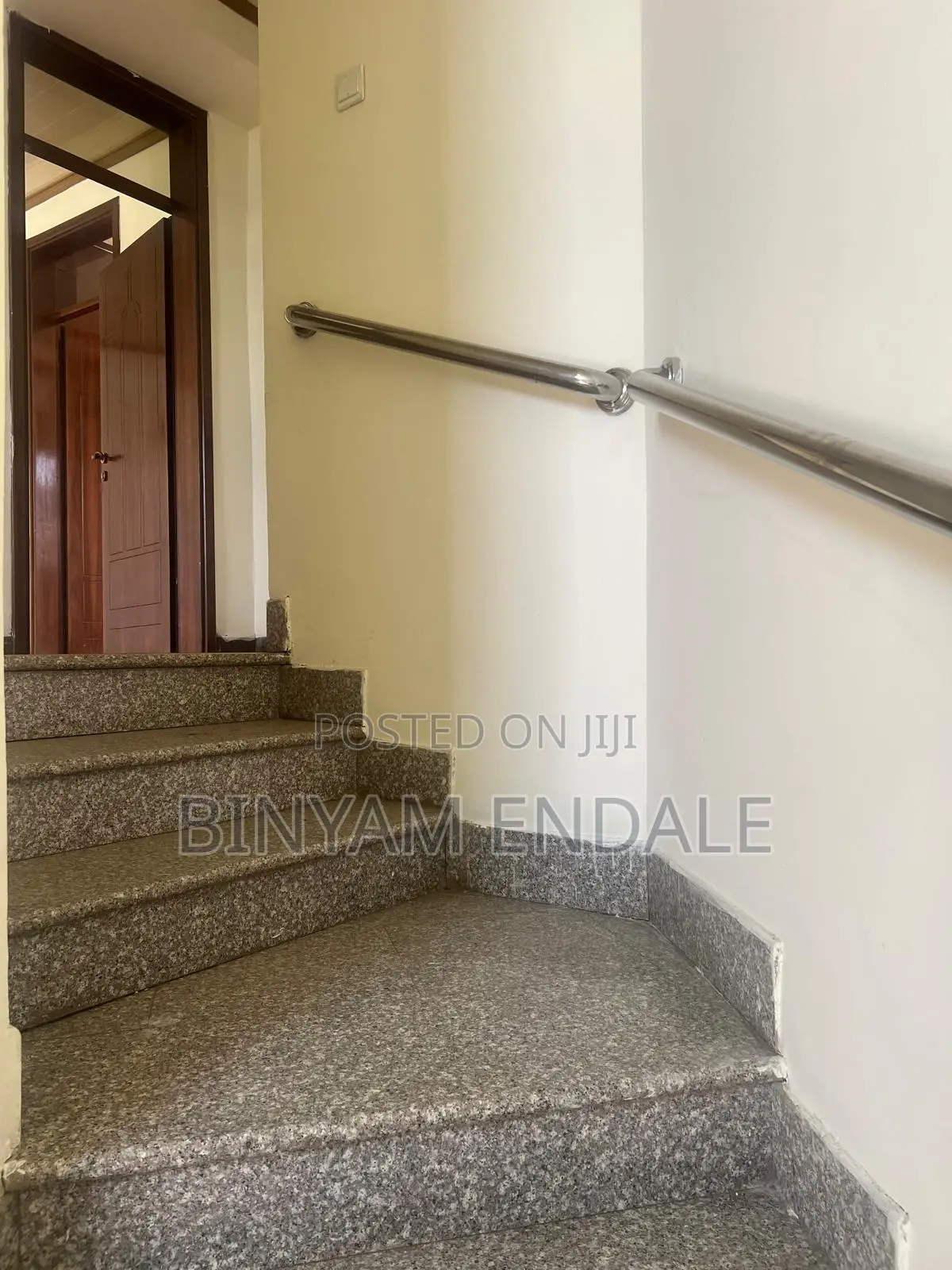 2bdrm Villa in Jemo 1 Asphalt Dar, Nifas Silk-Lafto for sale