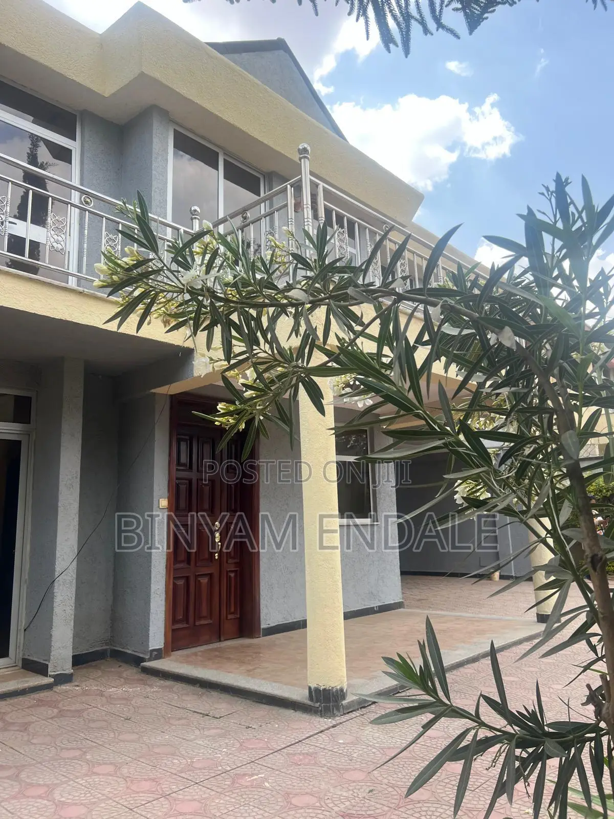 2bdrm Villa in Jemo 1 Asphalt Dar, Nifas Silk-Lafto for sale