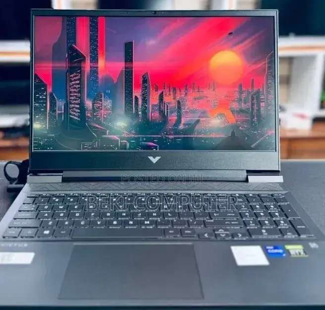 New Laptop HP Victus 15 16GB Intel Core i7 SSD 512GB