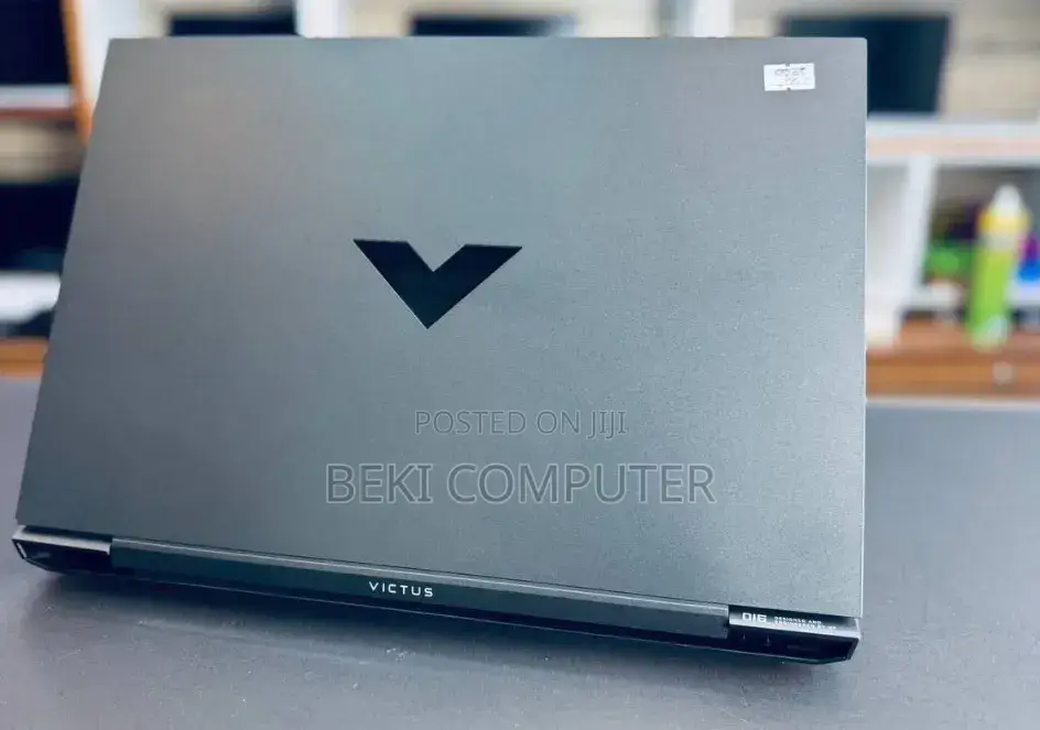 New Laptop HP Victus 15 16GB Intel Core i7 SSD 512GB