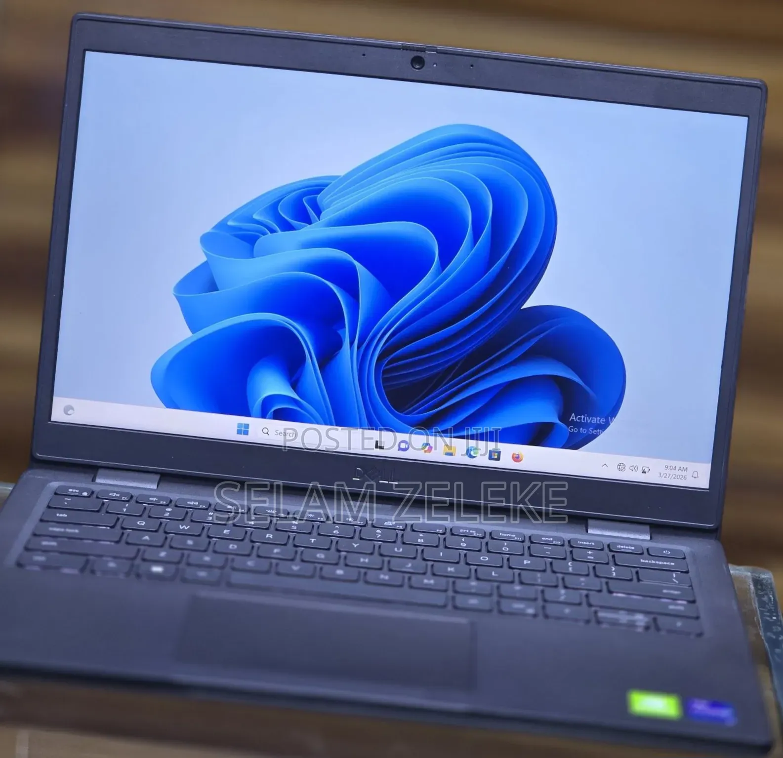 New Laptop Dell 8GB Intel Core i7 SSD 256GB
