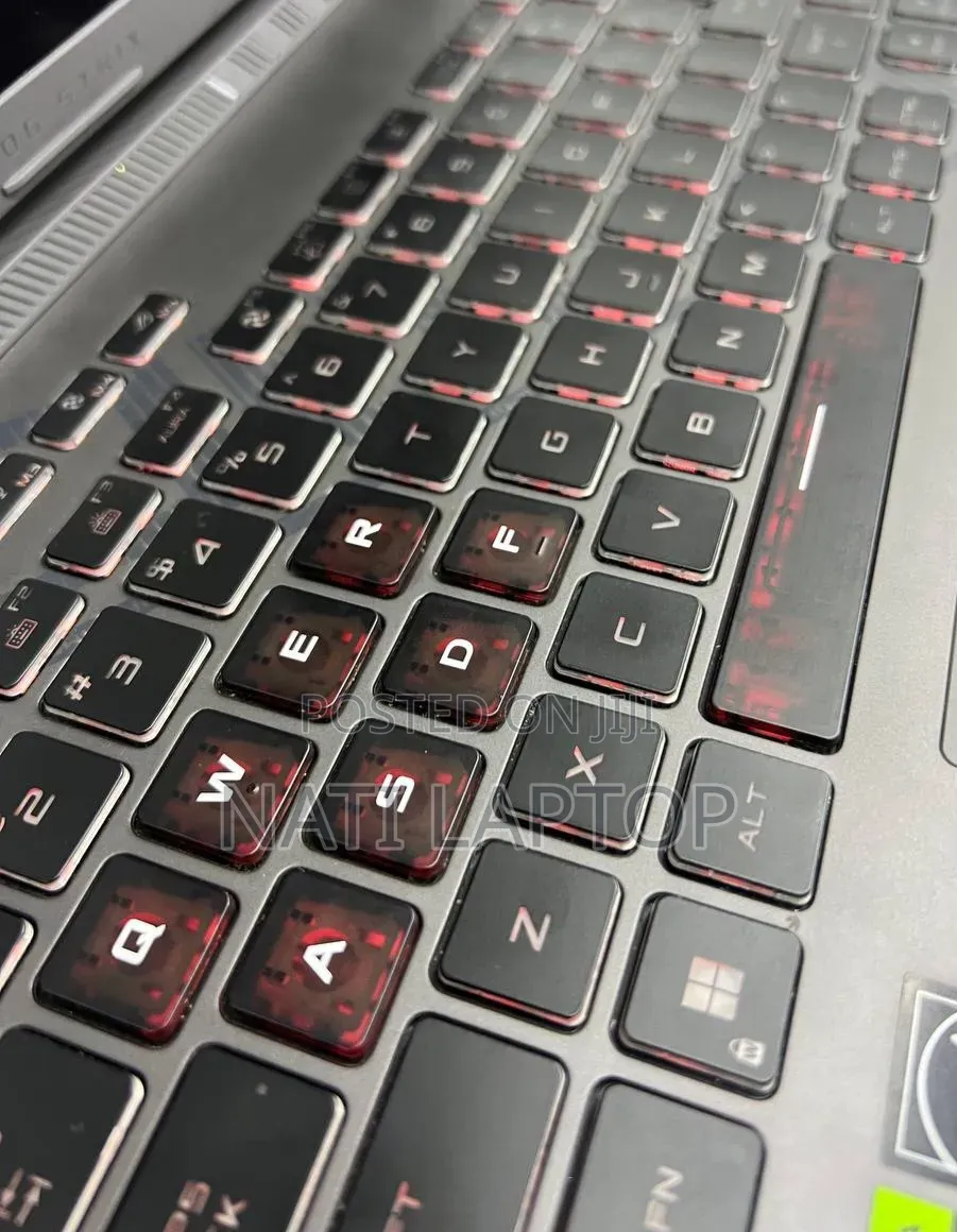 New Laptop Asus ROG Strix G15 16GB Intel Core i7 SSD 1T