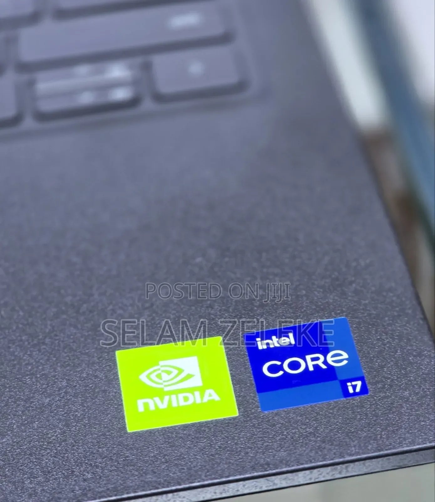 New Laptop Dell 8GB Intel Core i7 SSD 256GB
