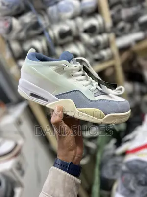 Nike Air Jordan 4Rm