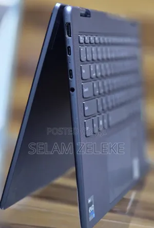 New Laptop Lenovo Yoga 7i 16GB Intel Core i7 SSD 512GB