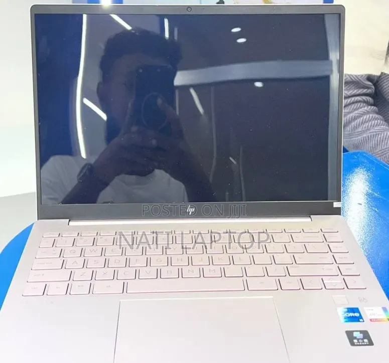 New Laptop HP Pavilion 14 16GB Intel Core i5 SSD 1T