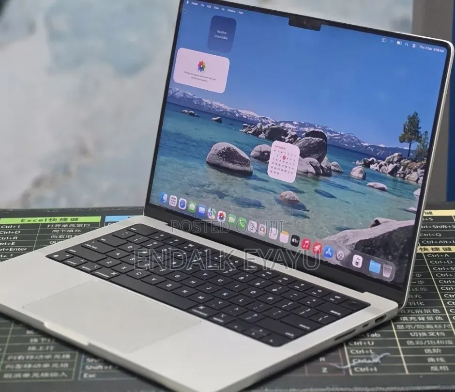 New Laptop Apple MacBook Pro 2021 M1 16GB Apple M1 Pro SSD 1T