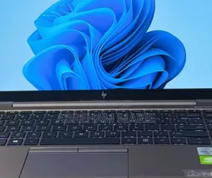 New Laptop HP ZBook 14 32GB Intel Core i7 SSD 512GB