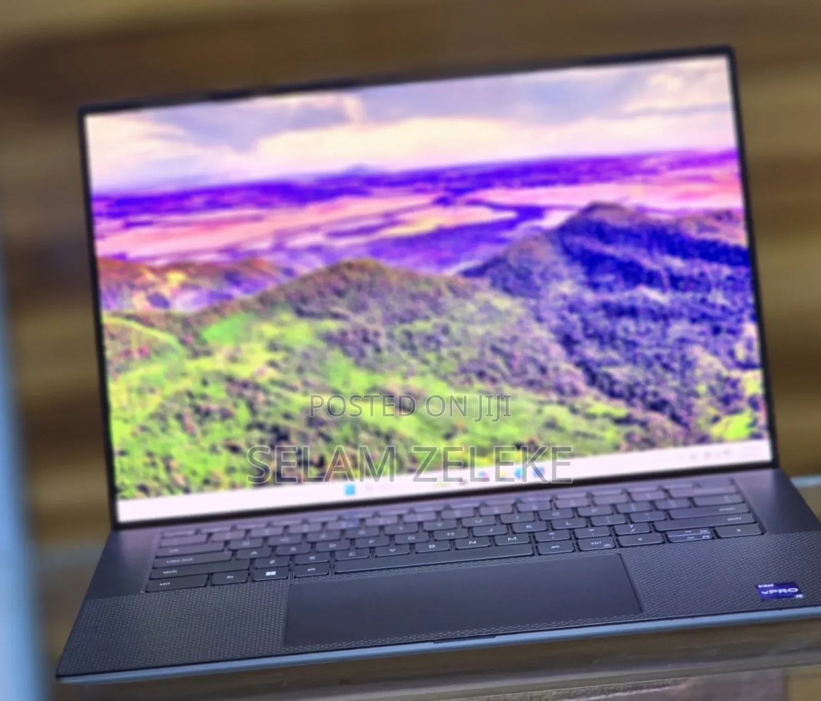 New Laptop Dell 16GB Intel Core i9 SSD 512GB