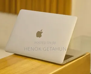 New Laptop Apple MacBook Air 2025 M4 16GB Apple M4 SSD 256GB
