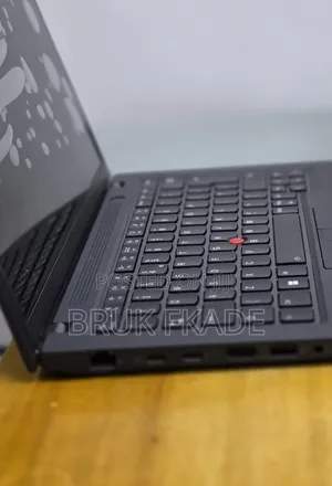 New Laptop Lenovo ThinkPad T14 G3 16GB Intel Core i7 SSD 512GB