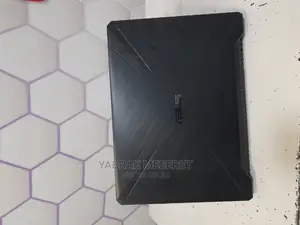 New Laptop Asus 8GB AMD Ryzen 5 SSD 256GB