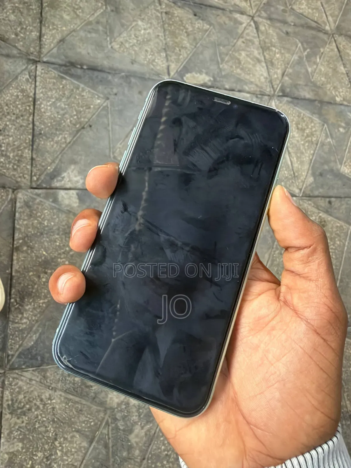 Apple iPhone 11 64 GB