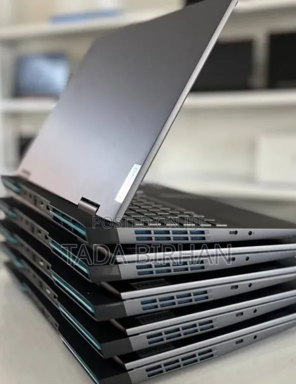 New Laptop Lenovo LOQ 15AHP10 16GB Intel Core i5 SSD 512GB