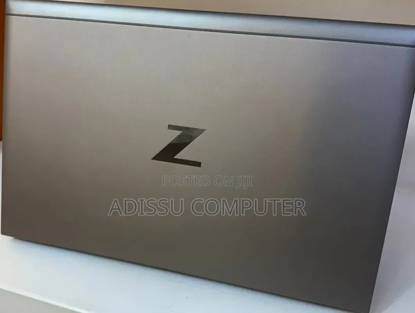 New Laptop HP ZBook 15 16GB Intel Core i7 SSD 512GB