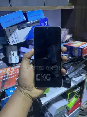 New Infinix Smart 7 64 GB Blue