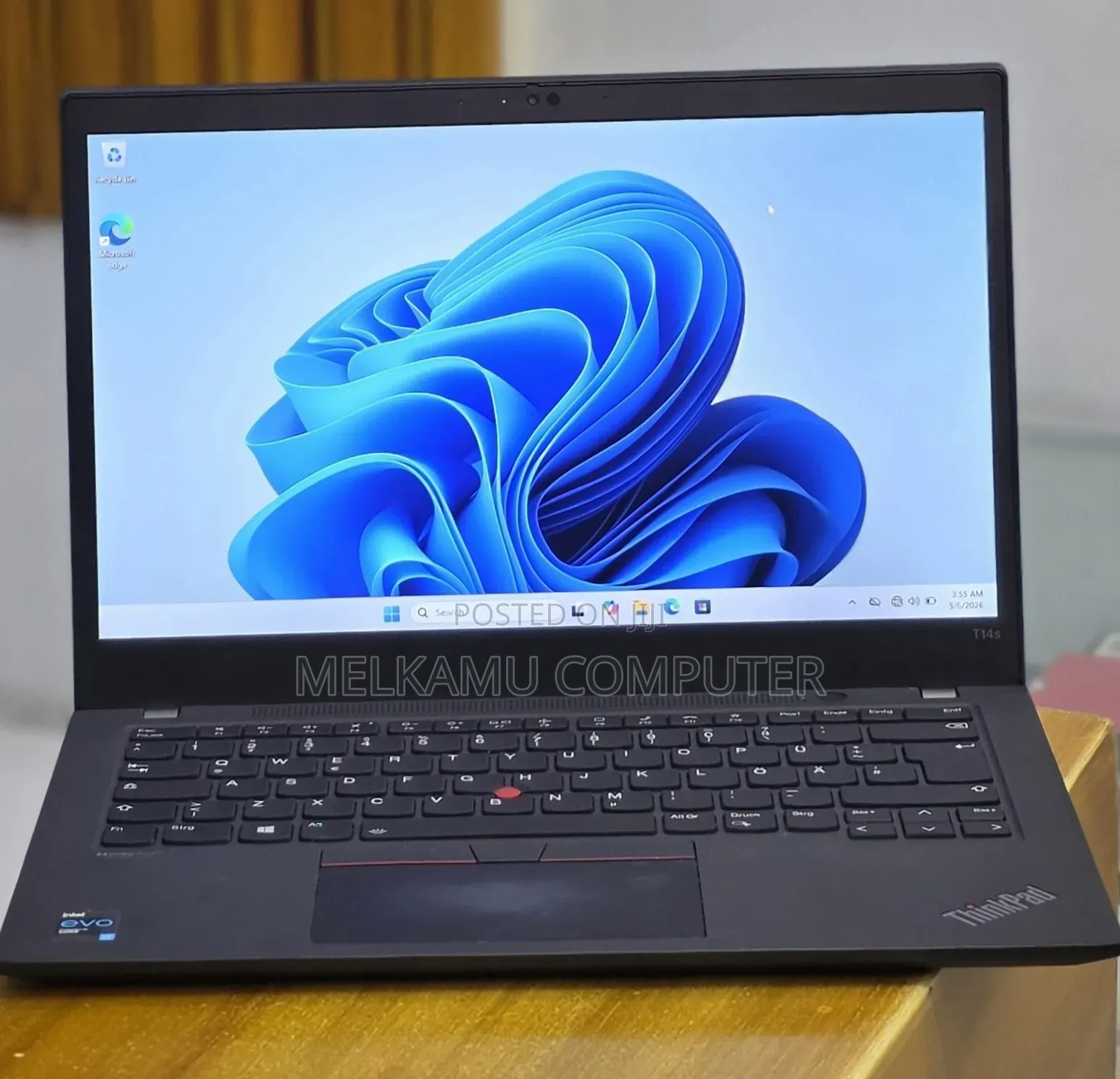New Laptop Lenovo ThinkPad T14s Gen 2 16GB Intel Core i7 SSD 512GB
