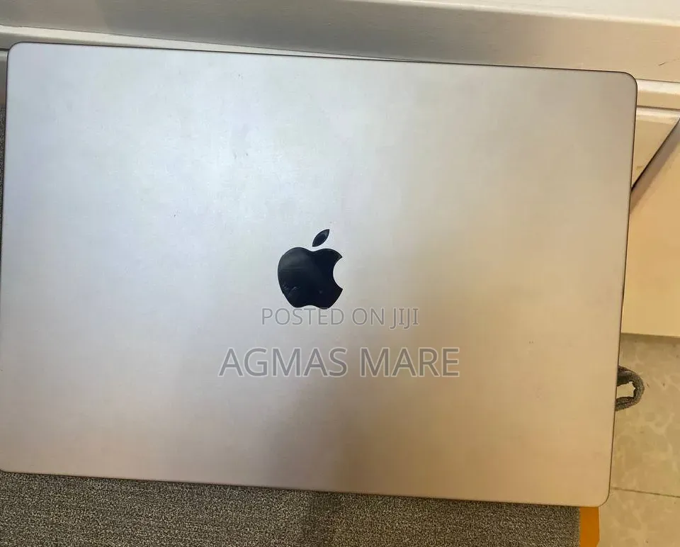 New Laptop Apple MacBook Pro 2021 M1 16GB Apple M1 SSD 512GB