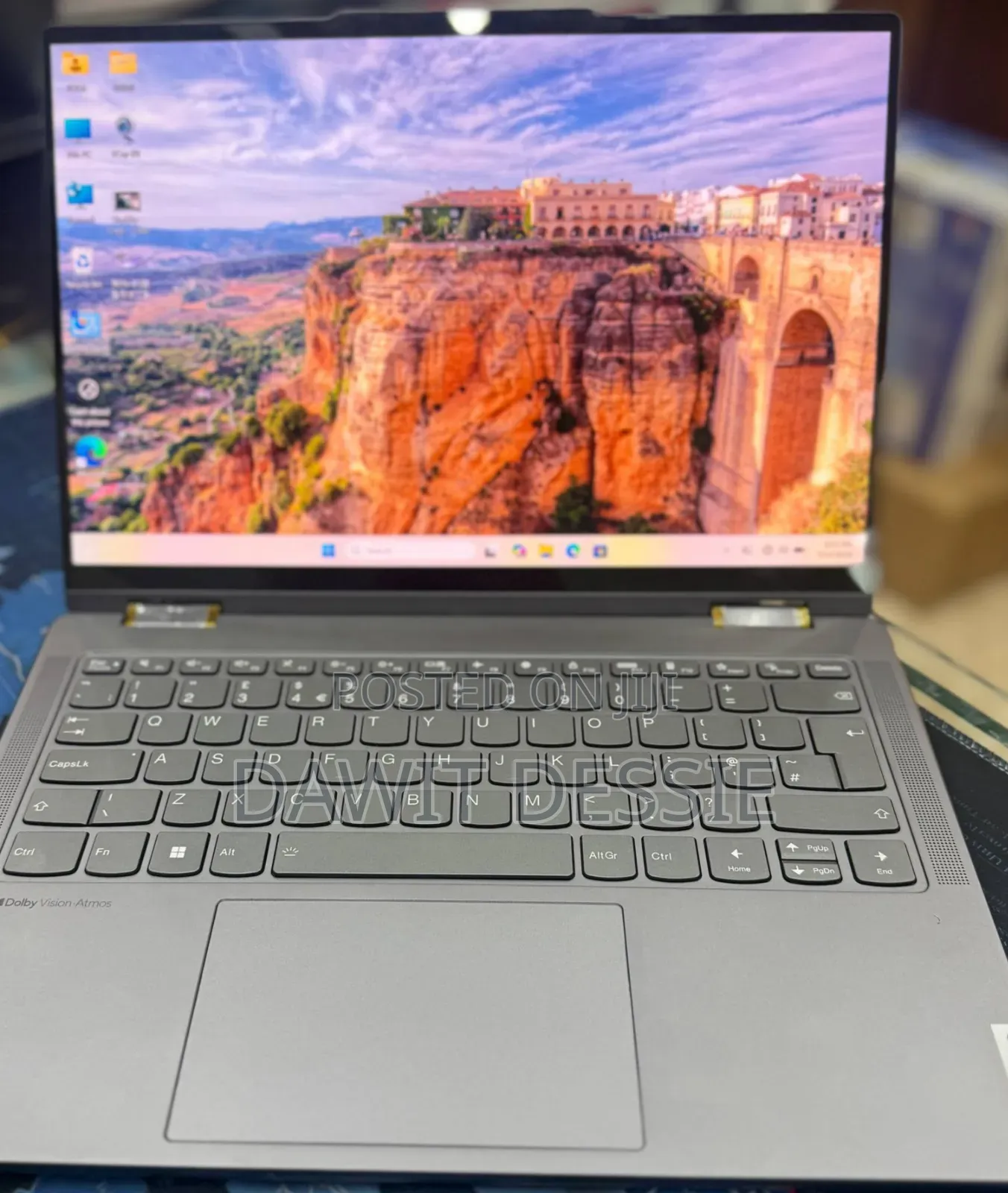 New Laptop Lenovo 16GB AMD Ryzen 7 SSD 512GB