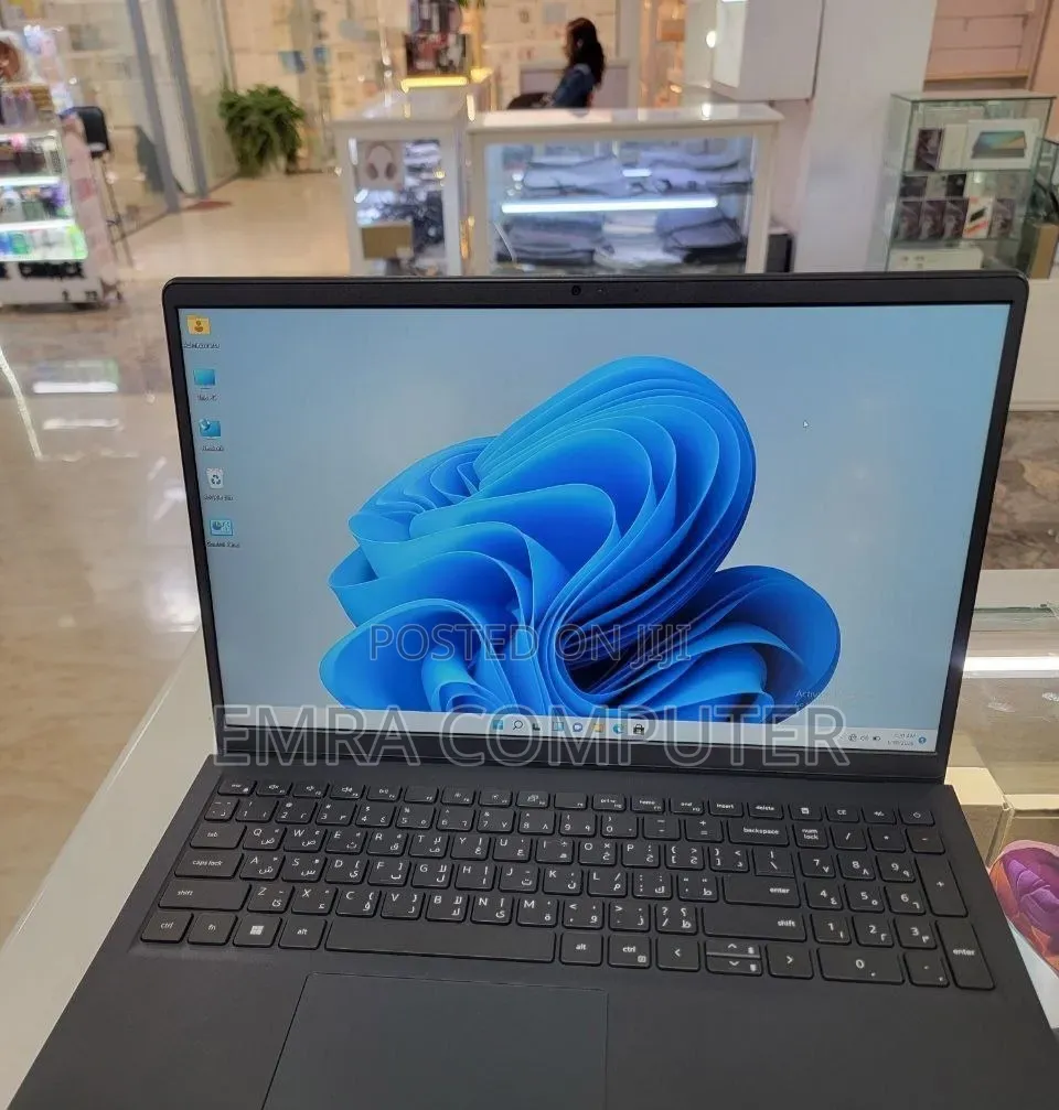 New Laptop Dell 16GB Intel Core i5 SSD 512GB