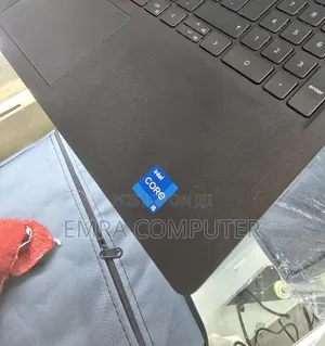 New Laptop Dell 16GB Intel Core i5 SSD 512GB
