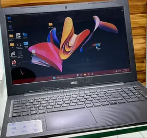 New Laptop Dell 8GB Intel Core i7 SSD 256GB
