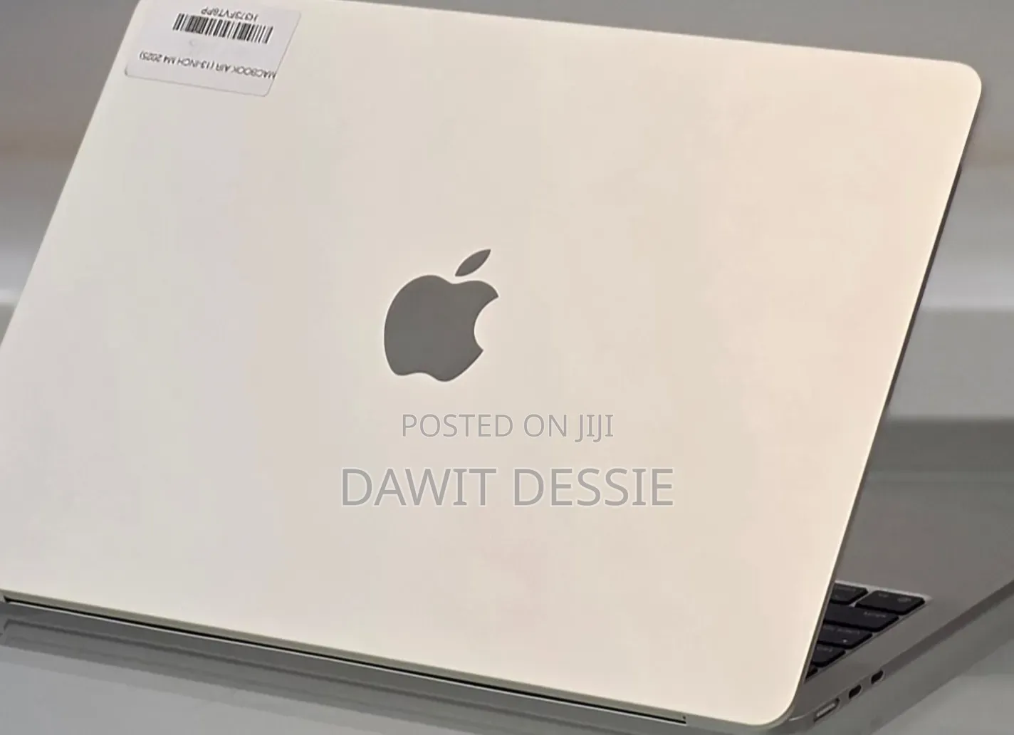 New Laptop Apple MacBook Air 2025 M4 16GB Apple M4 SSD 256GB